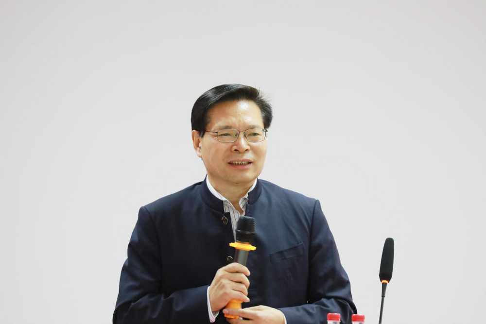 云顶yd222线路检测中心科技召开成立25周年座谈会